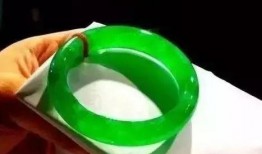 翡翠内鬼爆料视频