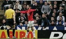 曼联今日爆料新闻,球队动态及转会传闻一览”