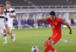 曼联今日爆料新闻,球队动态及转会传闻一览”